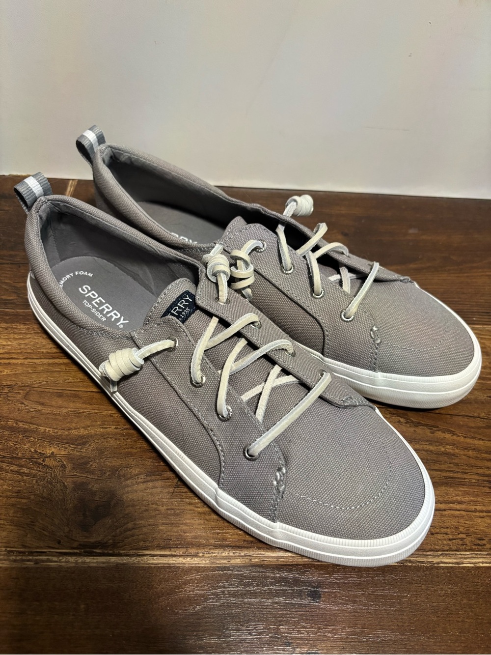 Sperry Women's Light Gray Canvas Slip-On Sneakers with Laces
